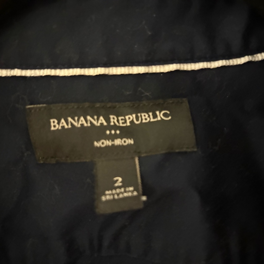 Button up - Picture 2 of 3